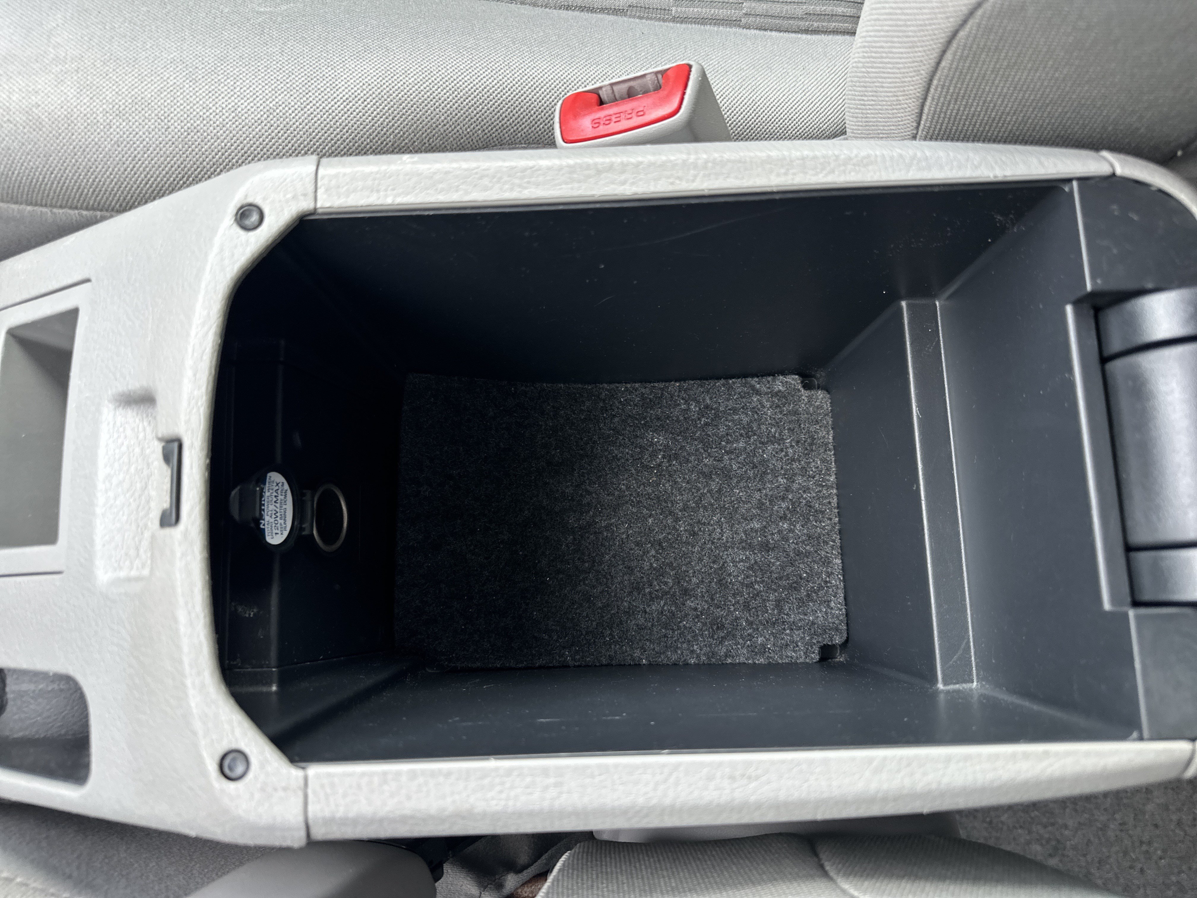 Used 2012 Toyota RAV4 4WD w/ Value Pkg image 18