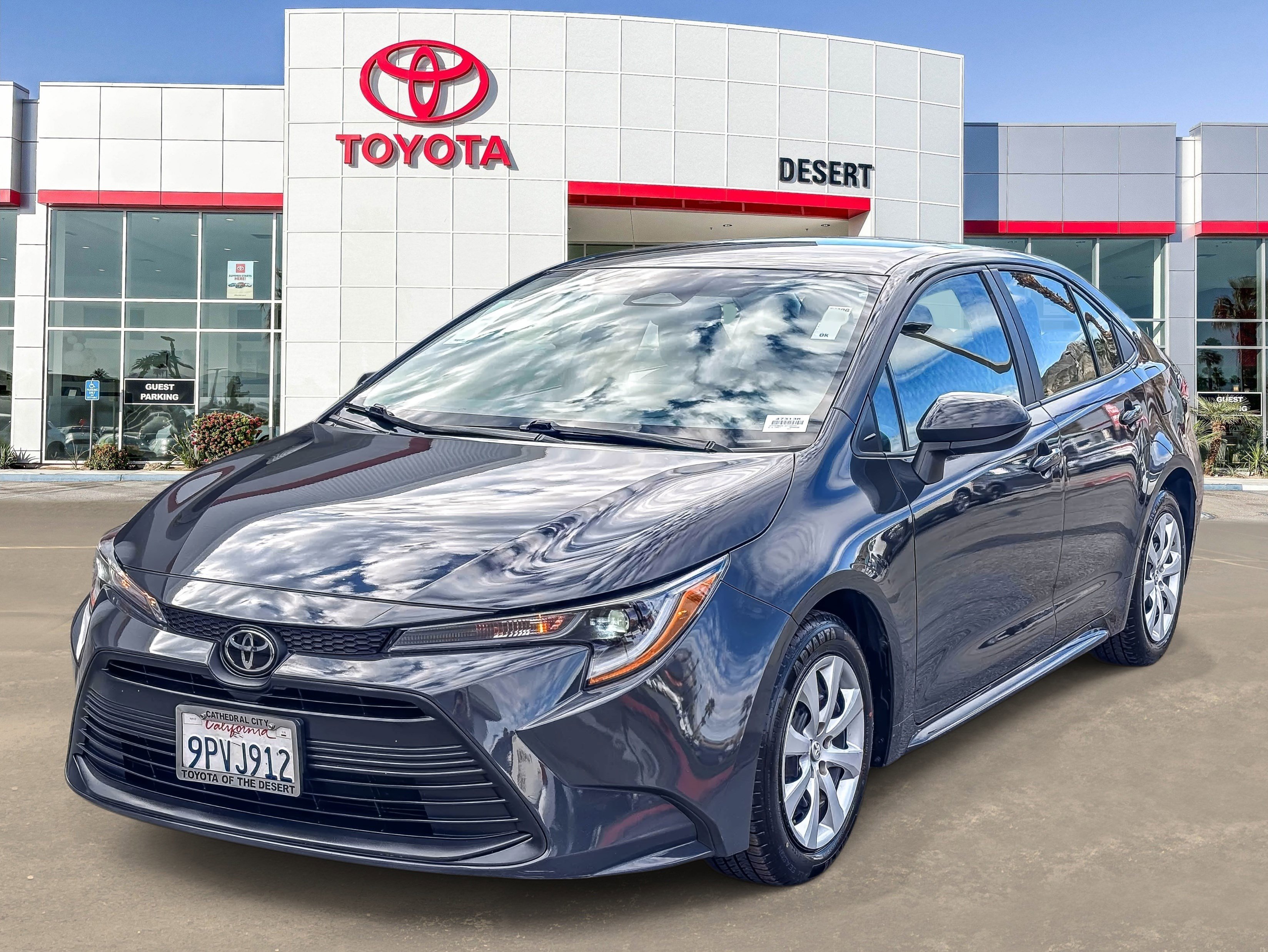 Certified 2025 Toyota Corolla LE image 3