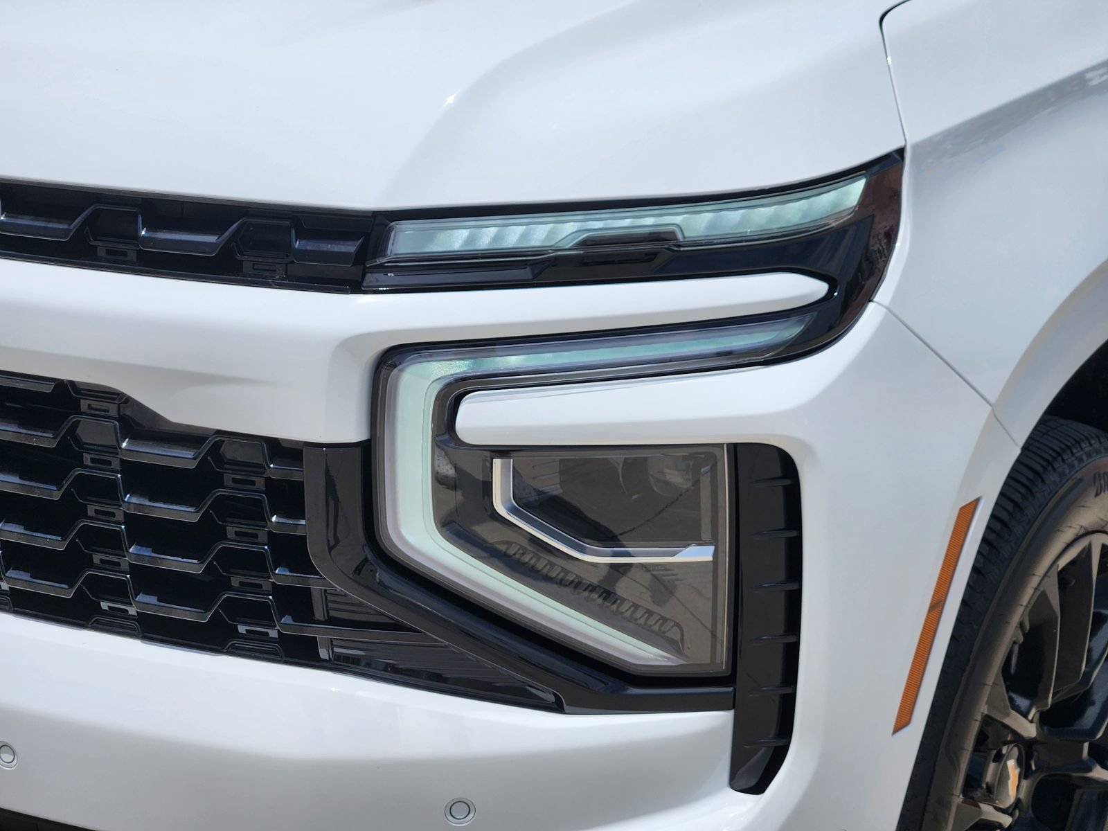Used 2025 Chevrolet Tahoe LS RWD image 9