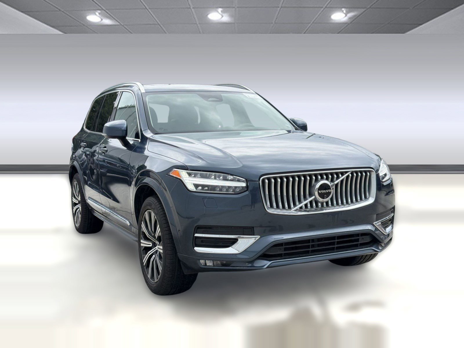 Certified 2024 Volvo XC90 B6 Plus w/ Protection Package Premier AWD/4WD image 7