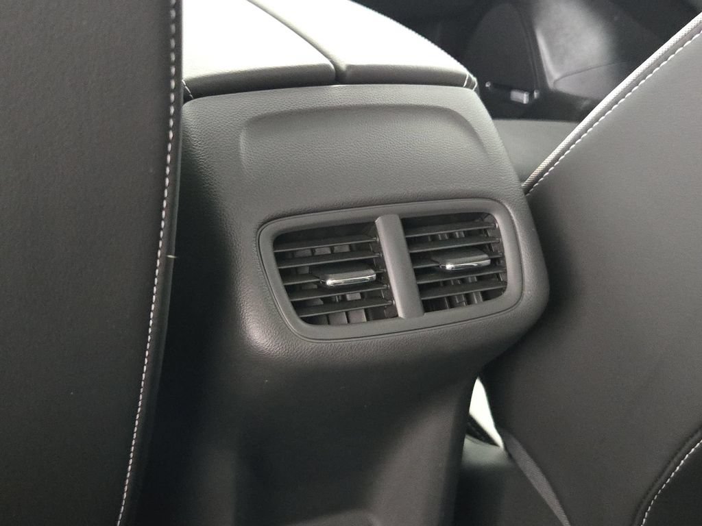 Used 2024 Buick Envision Sport Touring AWD/4WD image 26