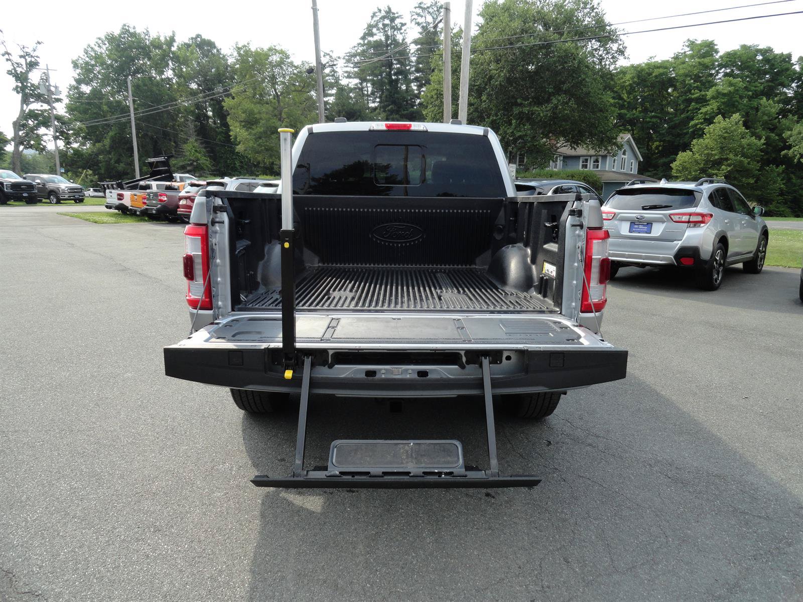 Used 2022 Ford F150 Lariat AWD/4WD image 23