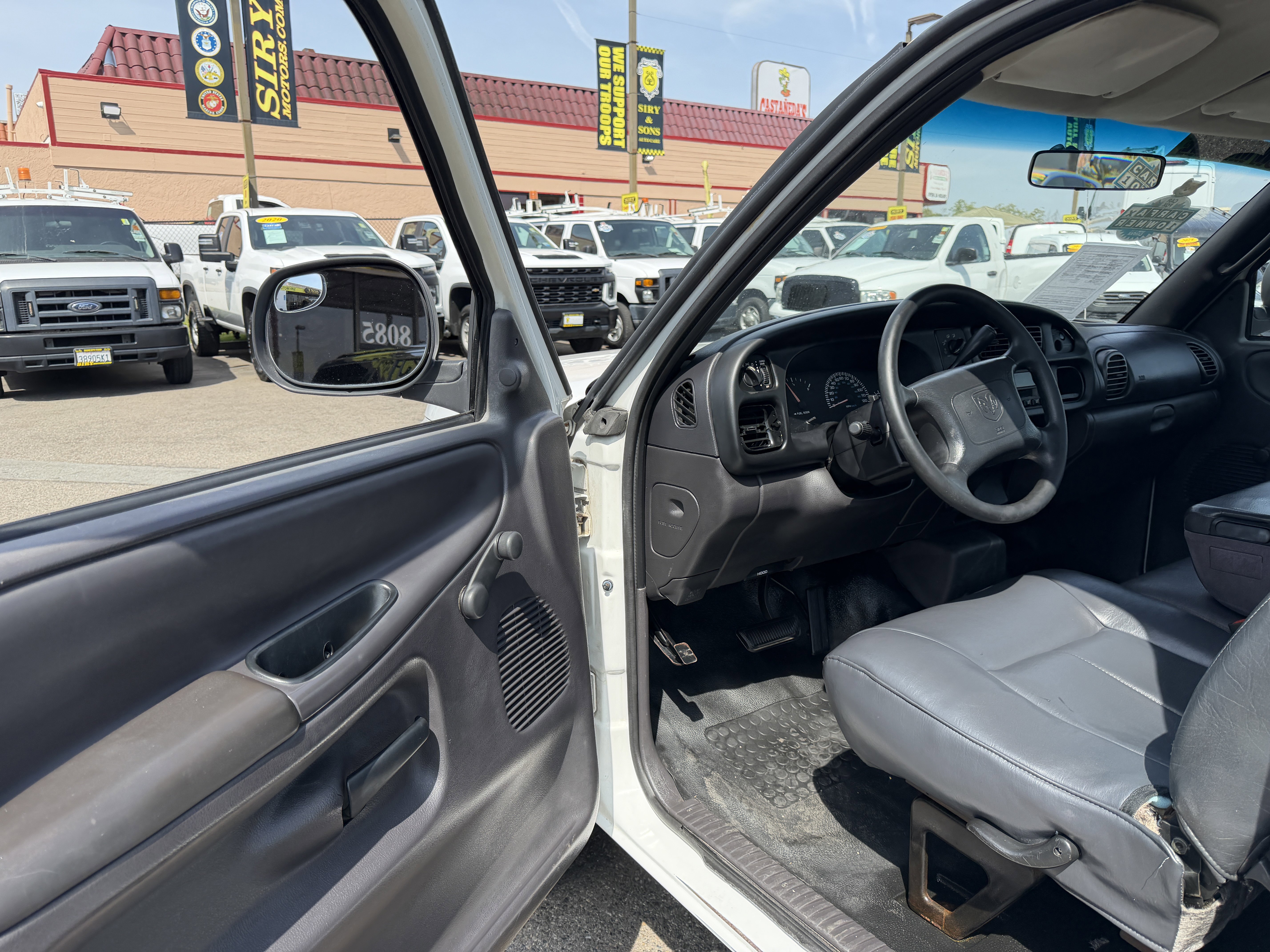 Used 1999 Dodge Ram 2500 Truck 2WD Regular Cab image 13