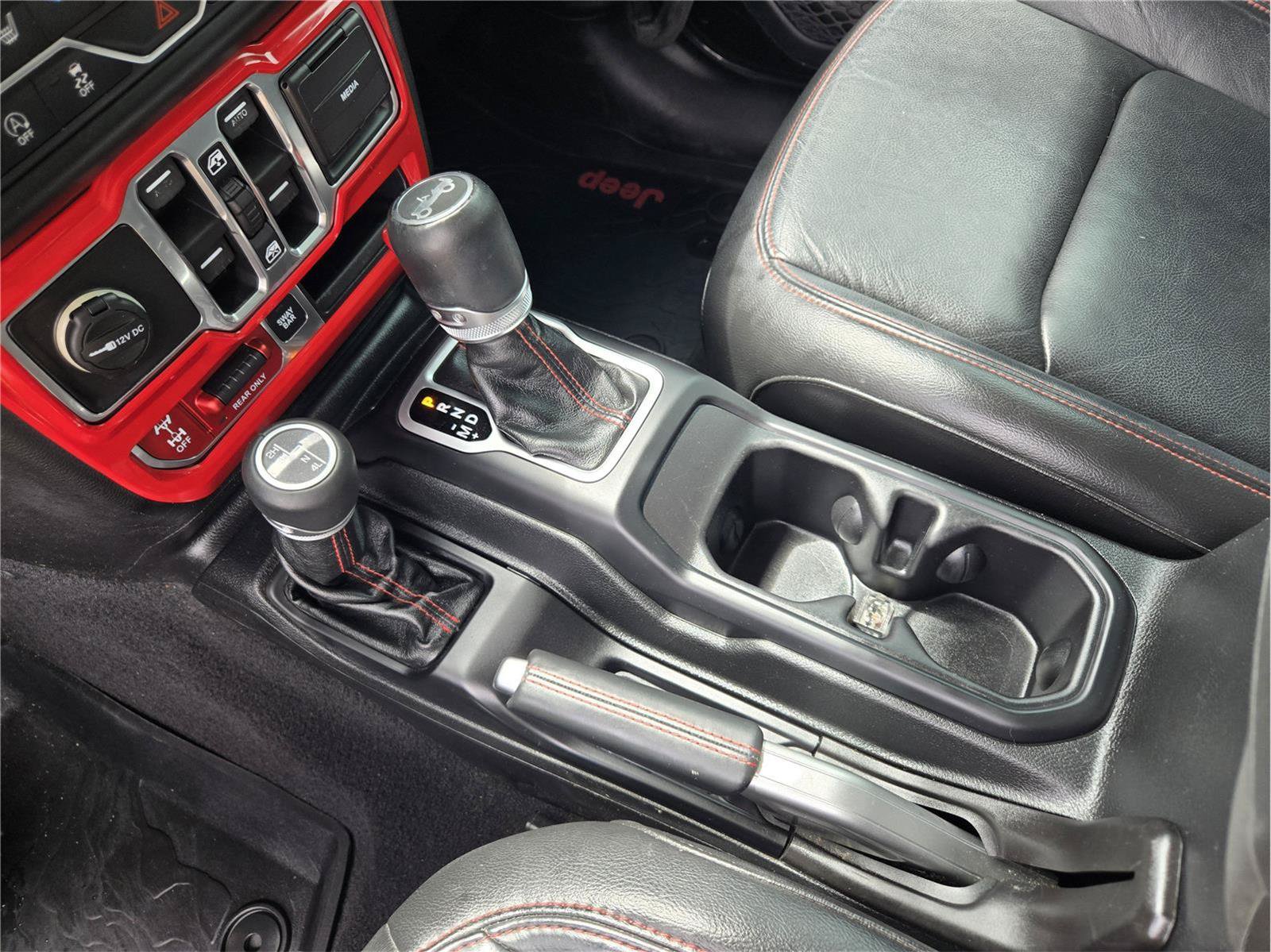 Used 2018 Jeep Wrangler Unlimited Rubicon AWD/4WD image 18