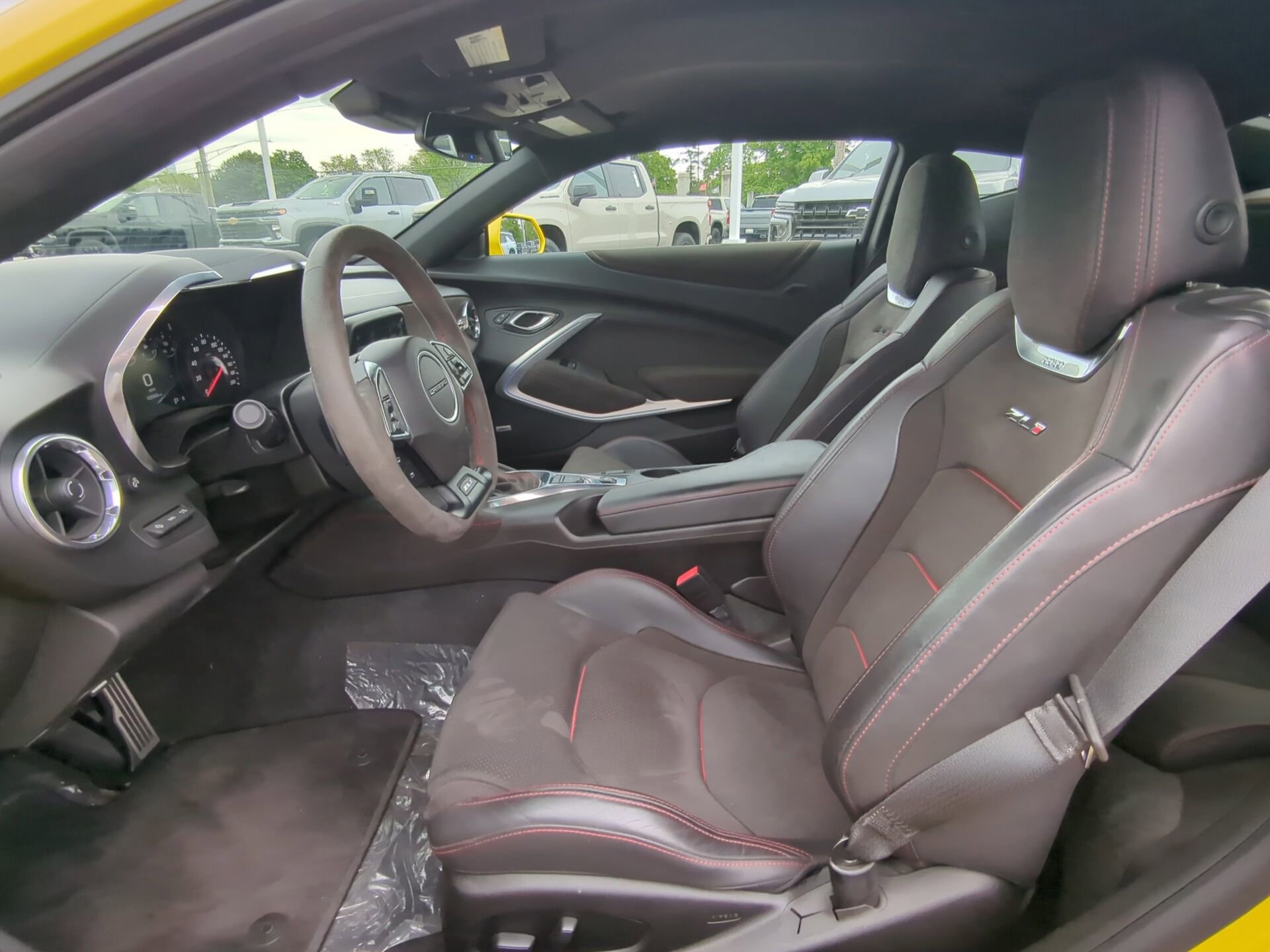 Used 2018 Chevrolet Camaro ZL1 RWD image 14
