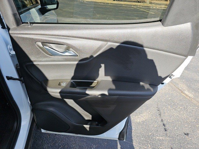 Used 2023 Chevrolet Blazer LT w/ Convenience Package image 17