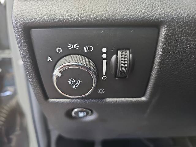 Used 2021 Jeep Grand Cherokee Laredo X AWD/4WD image 26