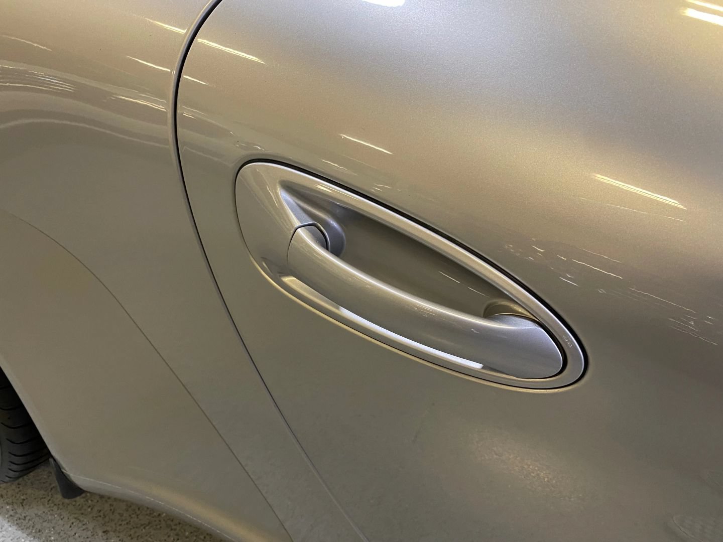 Used 2005 Porsche 911 Carrera RWD image 26