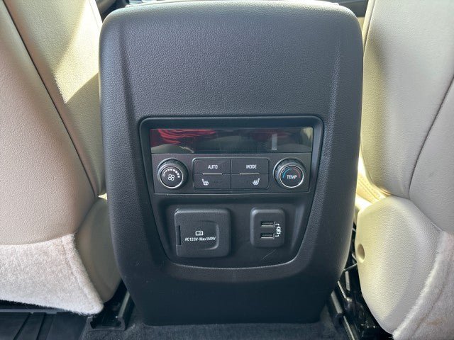Used 2022 Buick Enclave Avenir w/ Trailering Package, 5000 lbs. FWD image 35