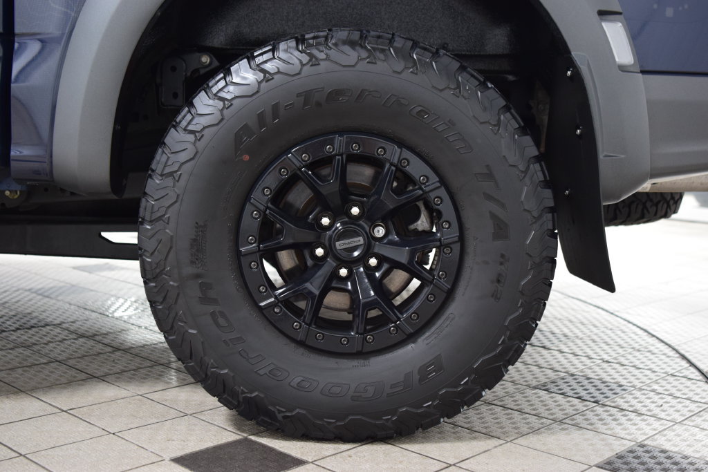 Used 2023 Ford F150 Raptor w/ Raptor 37 Performance Package AWD/4WD image 24