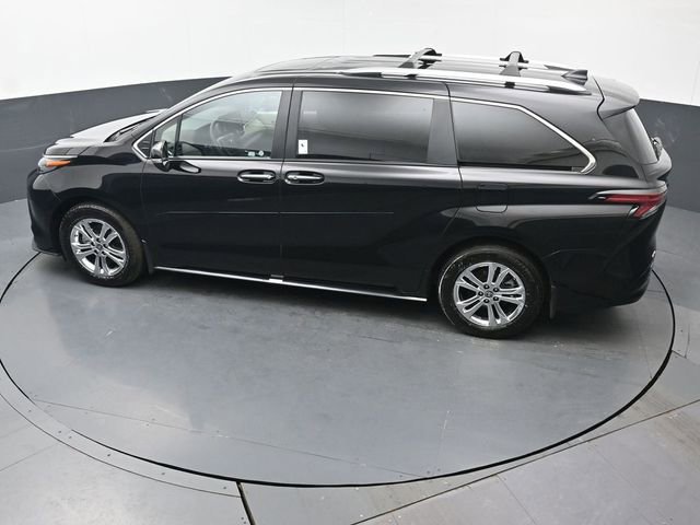 Certified 2024 Toyota Sienna Platinum image 50