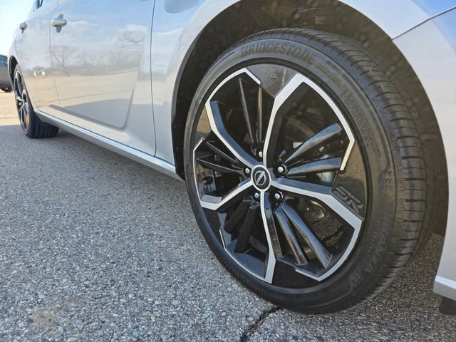 Used 2024 Nissan Altima 2.5 SR image 37