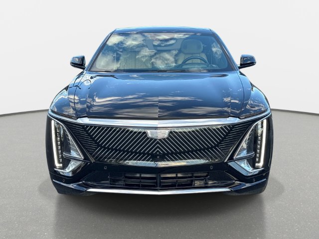 Certified 2026 Cadillac Lyriq Signature Luxury w/ Nappa Leather Package AWD/4WD image 8