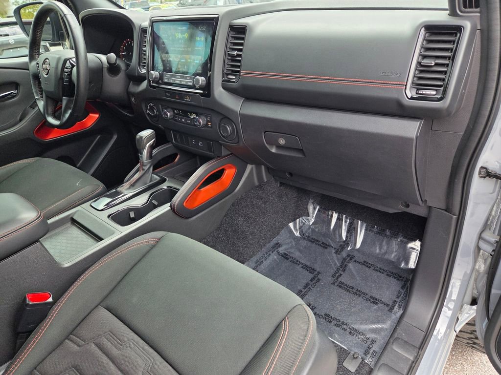 Used 2024 Nissan Frontier PRO-4X w/ Off-Road Protection Package image 16