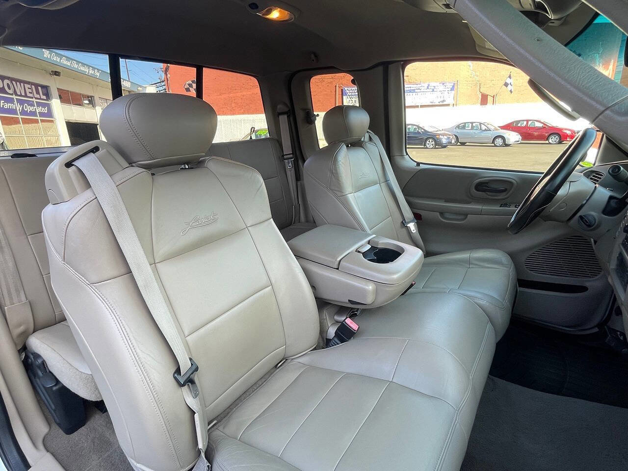 Used 2003 Ford F150 Lariat RWD image 27