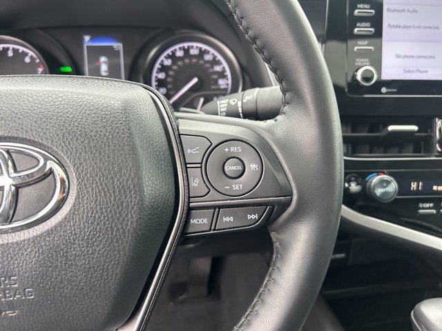 Used 2024 Toyota Camry SE image 19