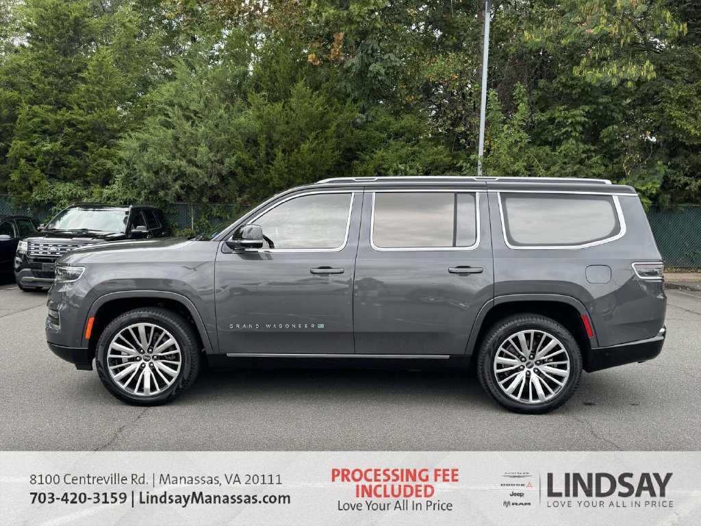 Used 2024 Jeep Grand Wagoneer Series III w/ HD Trailer Tow Package AWD/4WD image 6