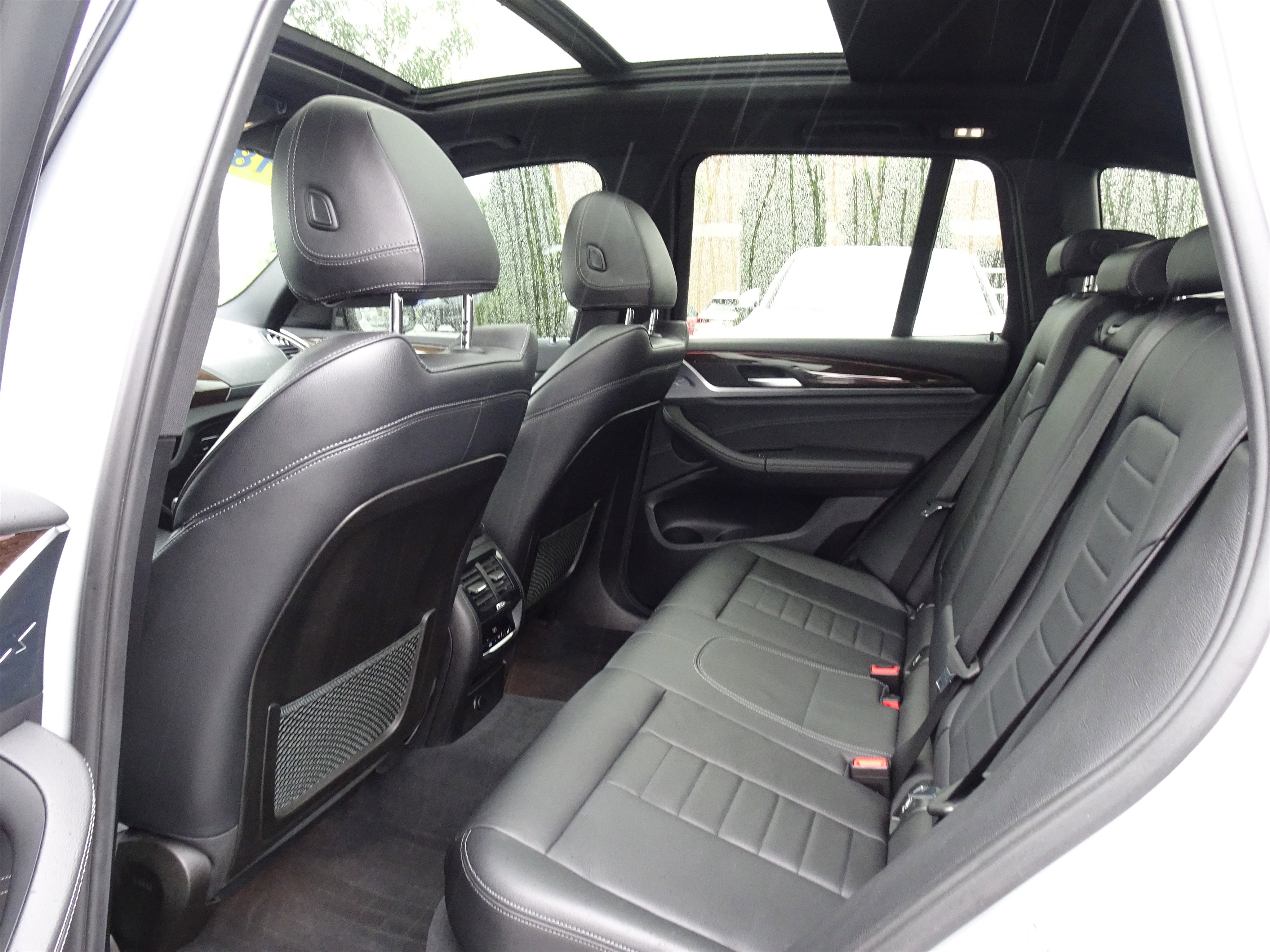 Used 2018 BMW X3 xDrive30i AWD/4WD image 10