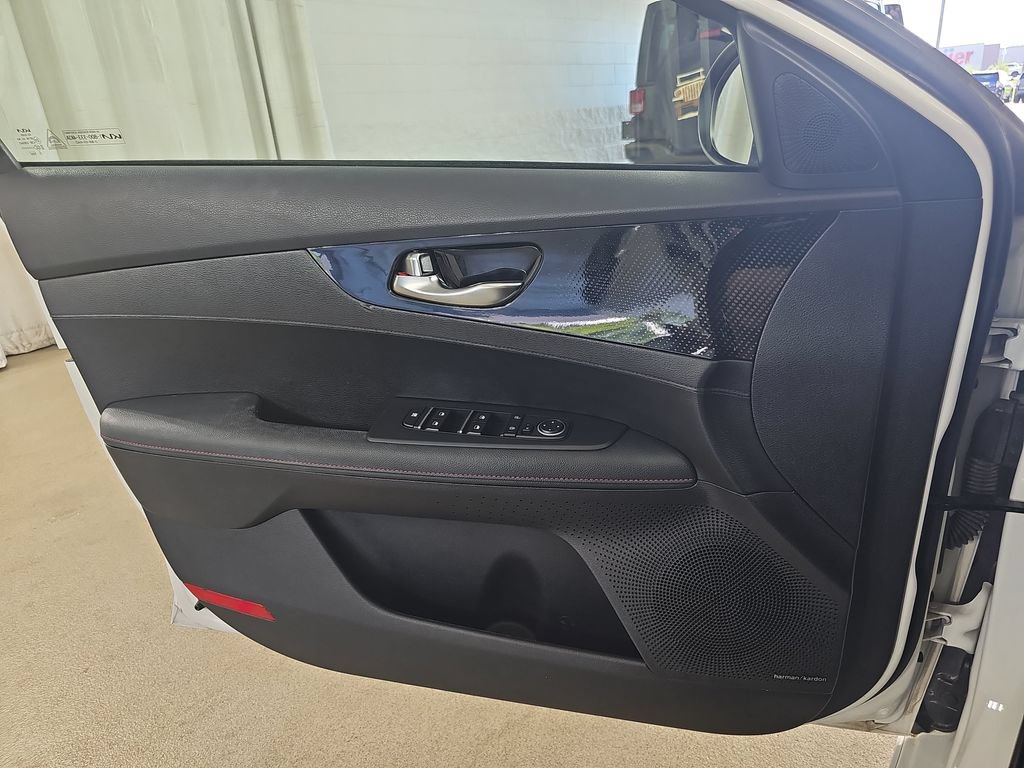 Used 2023 Kia Forte GT w/ GT2 Package FWD image 32