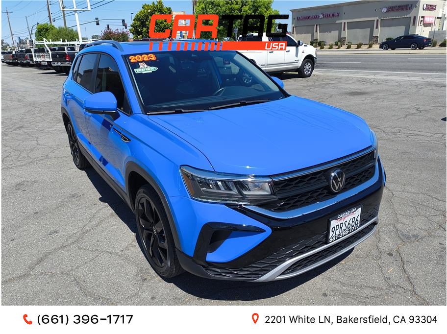 Used 2023 Volkswagen Taos SE FWD image 1