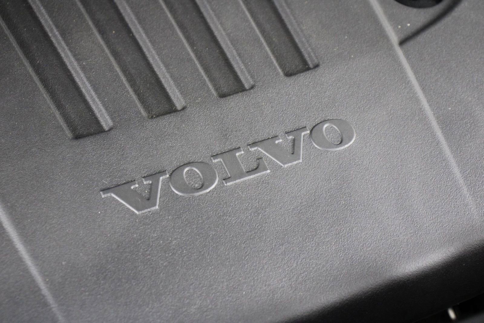 Certified 2024 Volvo XC90 B5 Core w/ Protection Package Premier image 25