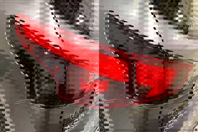 Used 2018 Nissan Rogue Sport SV image 29