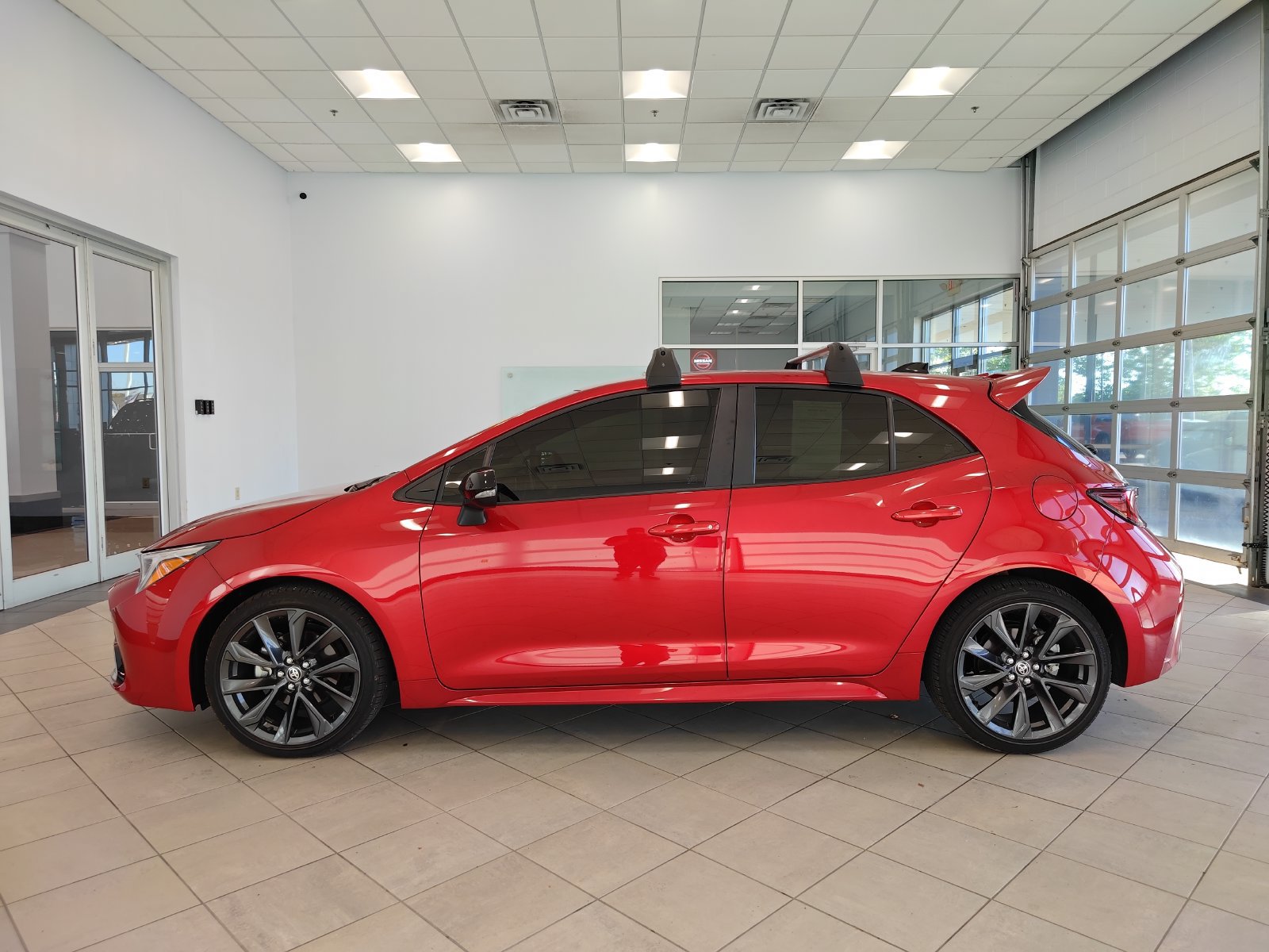 Used 2026 Toyota Corolla XSE FWD image 6