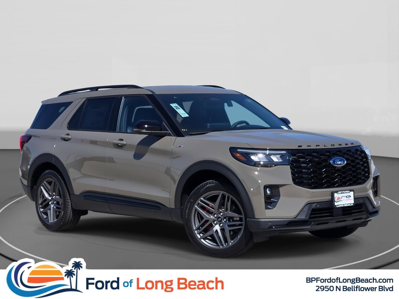 New 2026 Ford Explorer ST-Line w/ ST-Line Street Pack