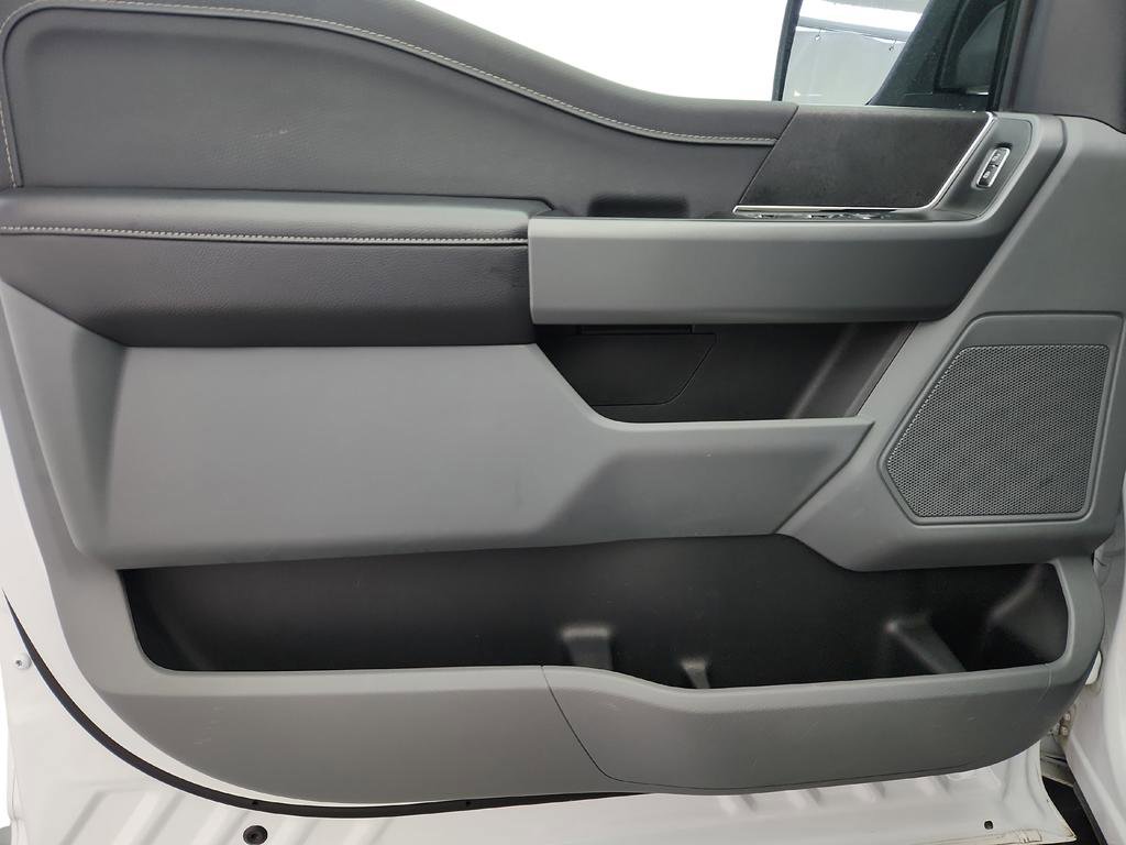 Used 2025 Ford F150 XLT w/ Equipment Group 301A Standard image 21