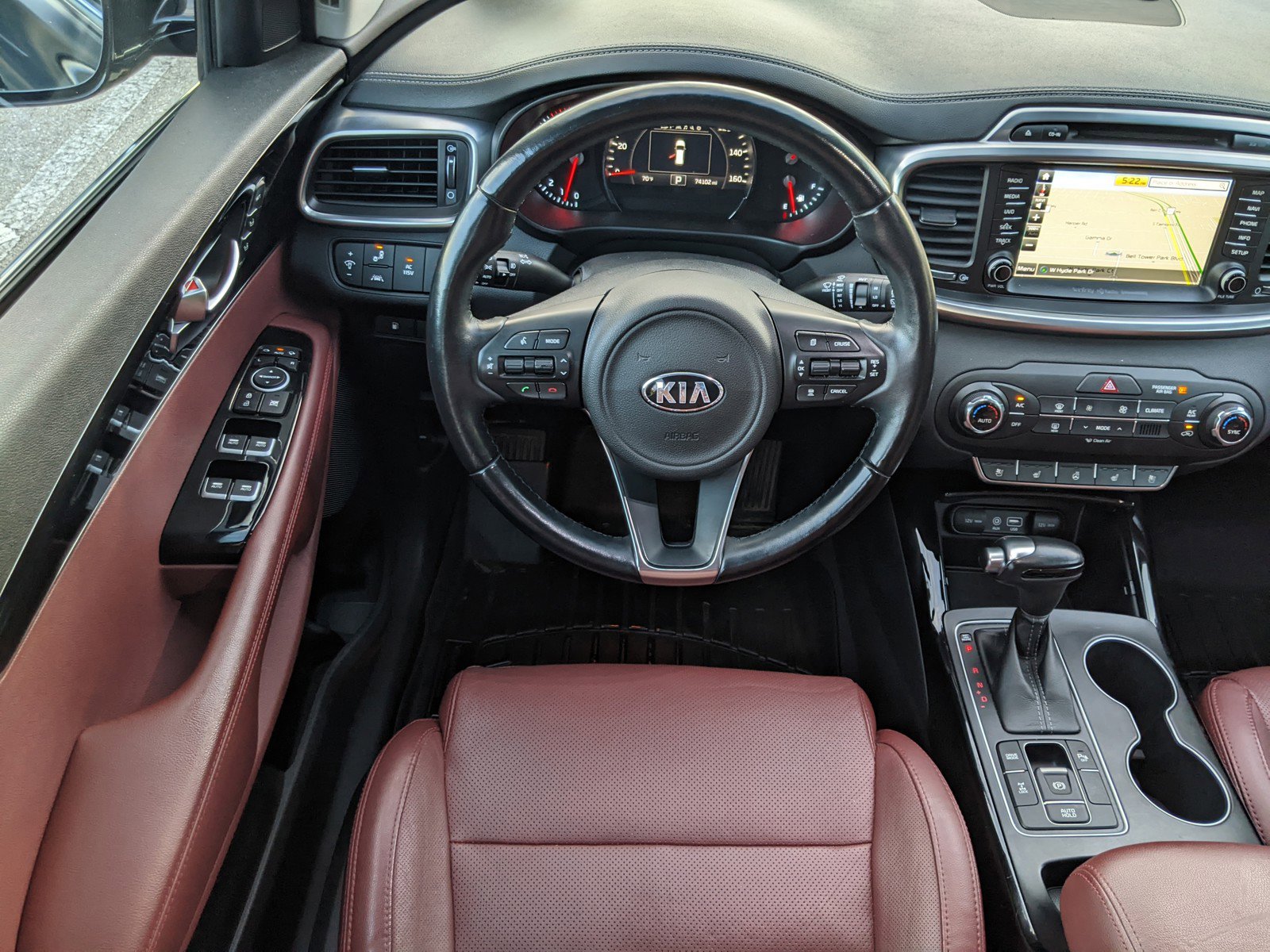 Used 2017 Kia Sorento SX image 14