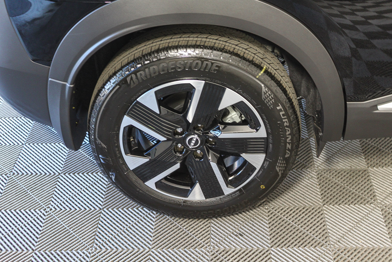 New 2026 Nissan Kicks SV w/ SV Premium Package AWD/4WD image 11