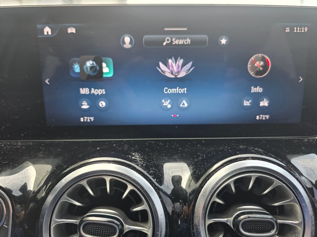 Used 2024 Mercedes-Benz GLA 250 image 22
