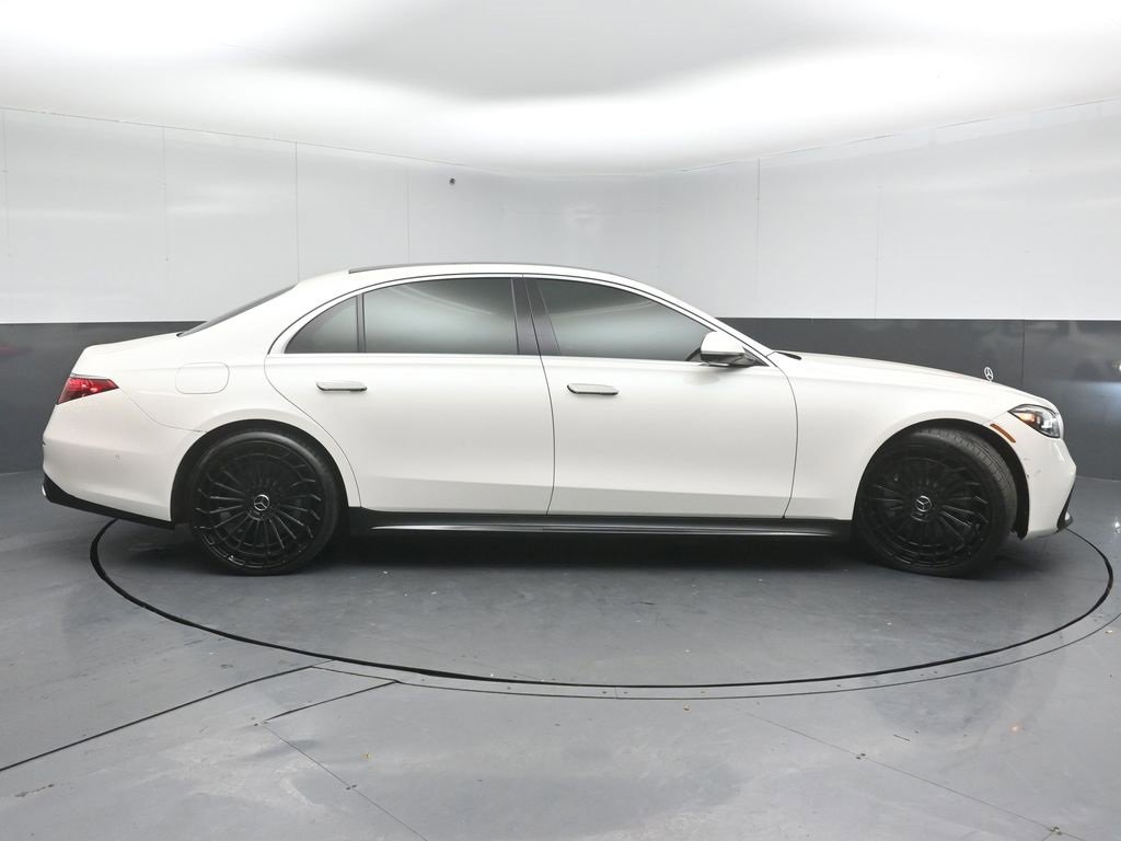 Used 2022 Mercedes-Benz S 500 4MATIC image 8