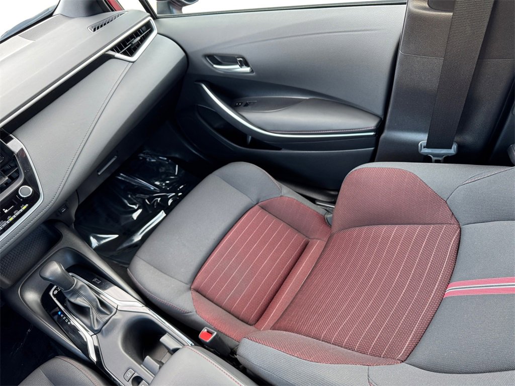 Used 2024 Toyota Corolla SE image 17
