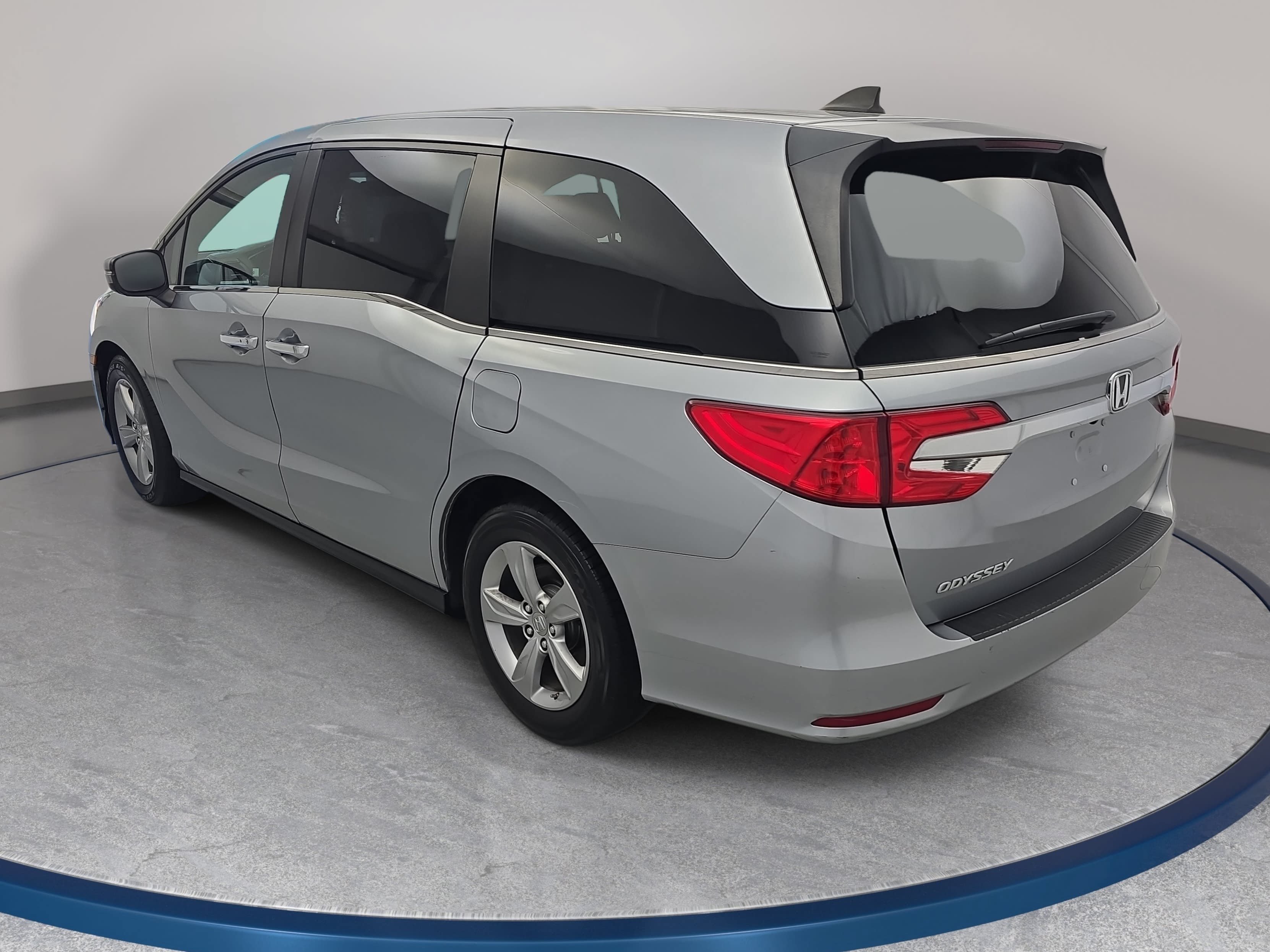 Used 2018 Honda Odyssey EX-L image 7
