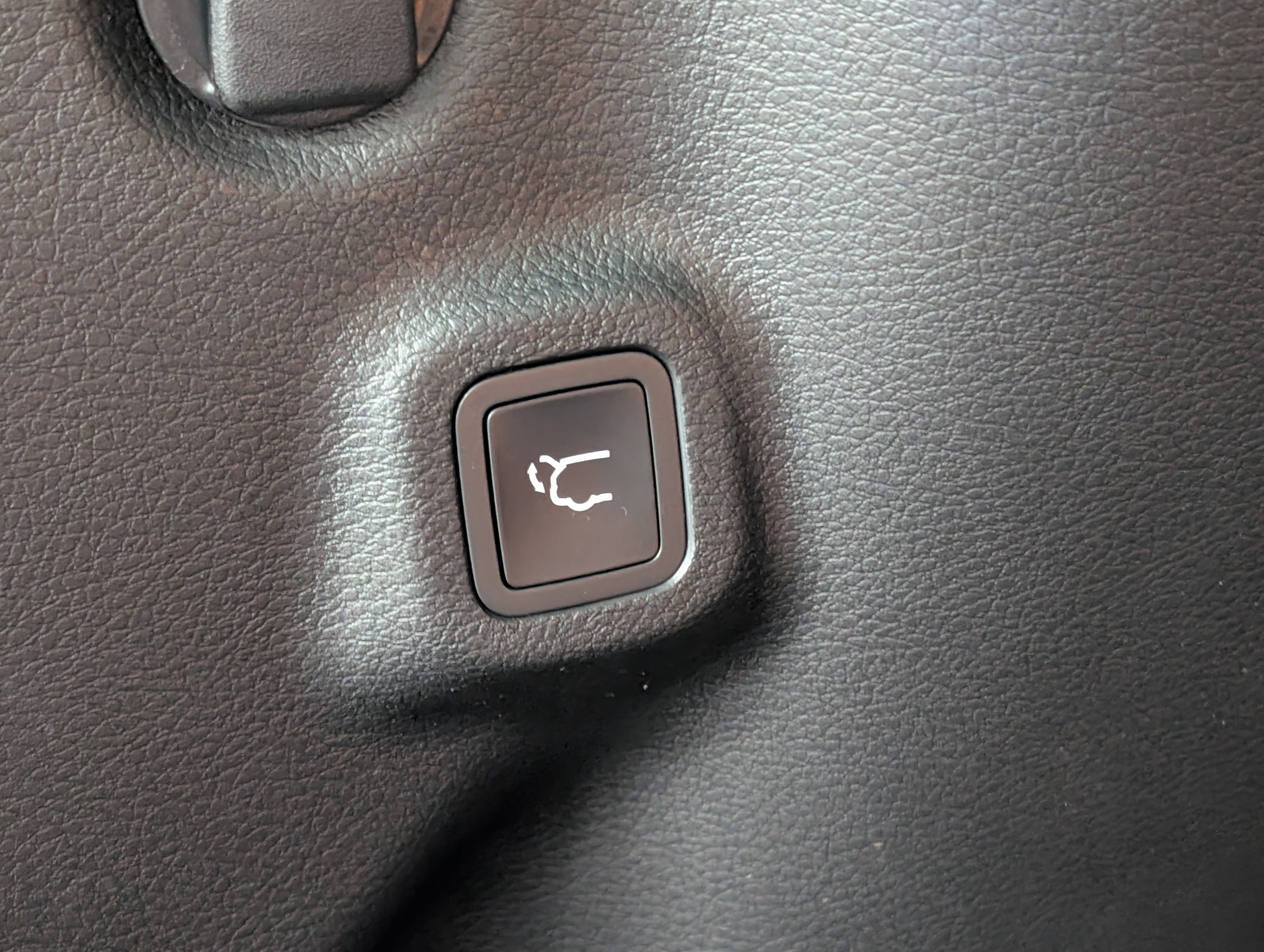 New 2026 Jeep Compass Limited w/ Sun, Sound & Navigation Group image 24