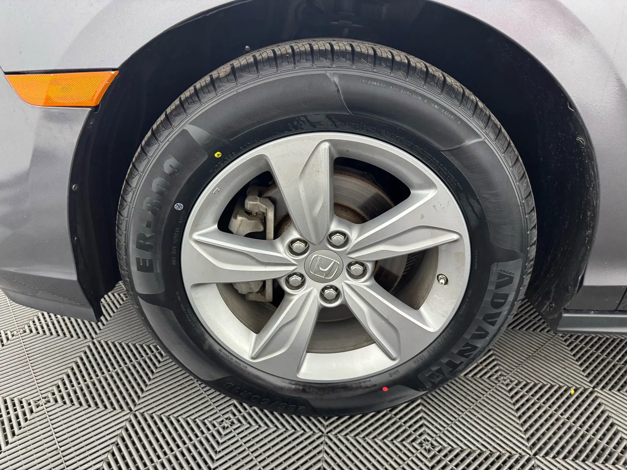 Used 2018 Honda Odyssey EX-L image 44