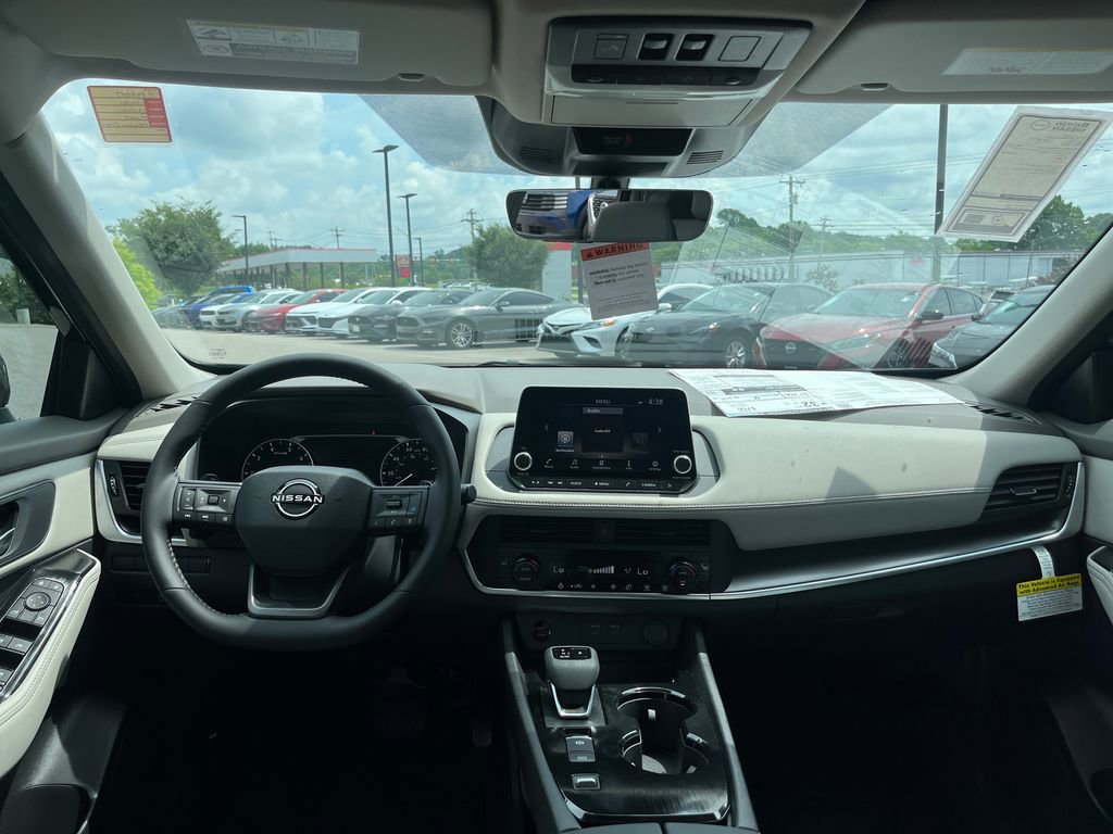 New 2026 Nissan Rogue Dark Armor FWD image 22