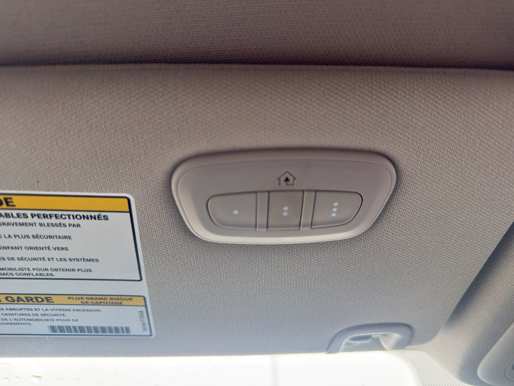 Used 2017 Jeep Cherokee Latitude w/ Comfort/Convenience Group image 24