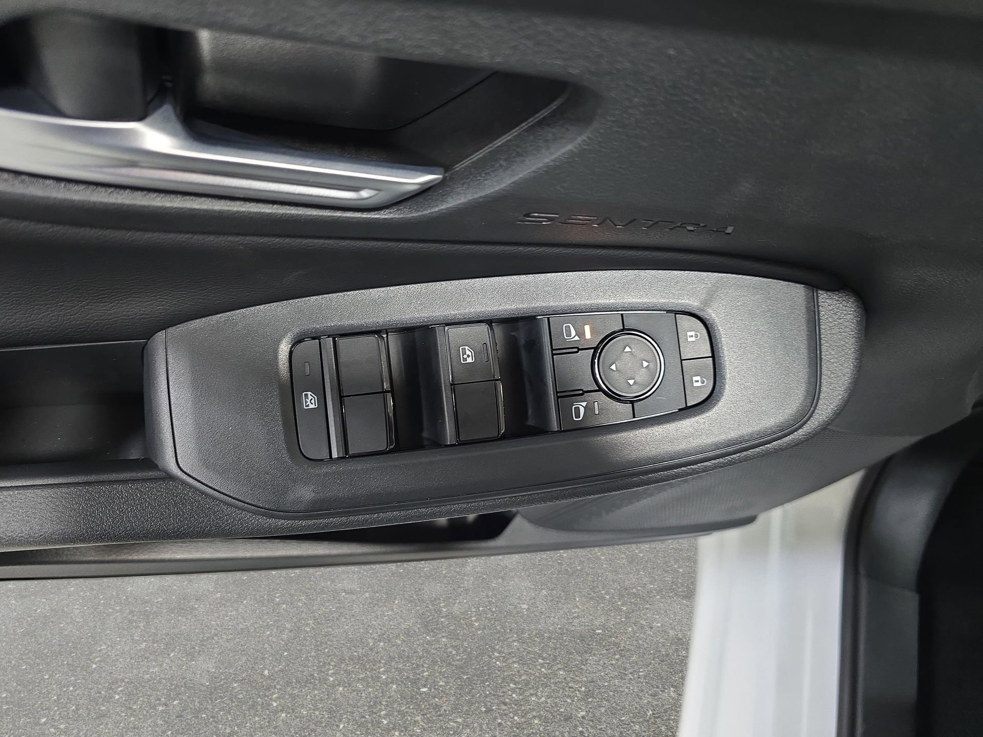 New 2026 Nissan Sentra SV w/ SV Convenience Package image 27