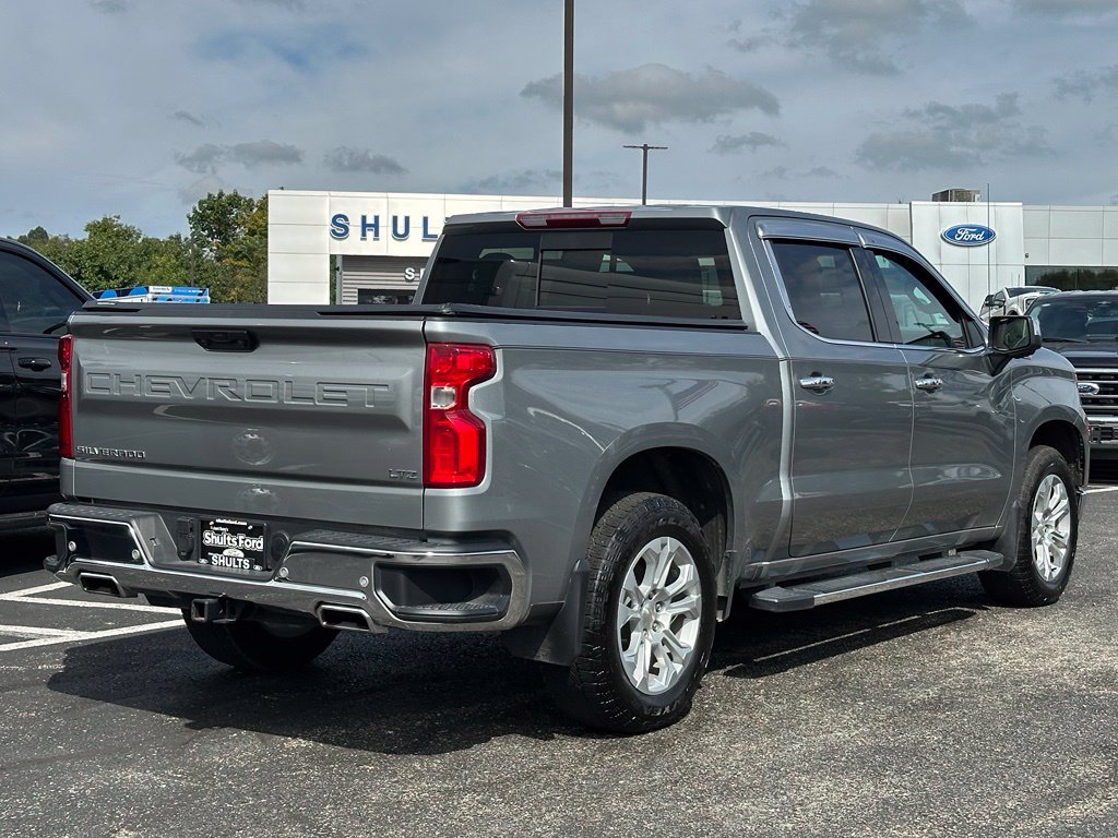 Used 2025 Chevrolet Silverado 1500 LTZ AWD/4WD image 25