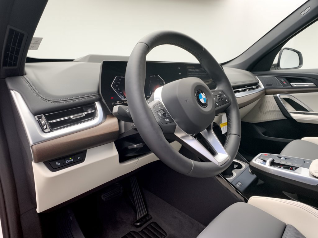 New 2027 BMW X1 xDrive28i AWD/4WD image 4
