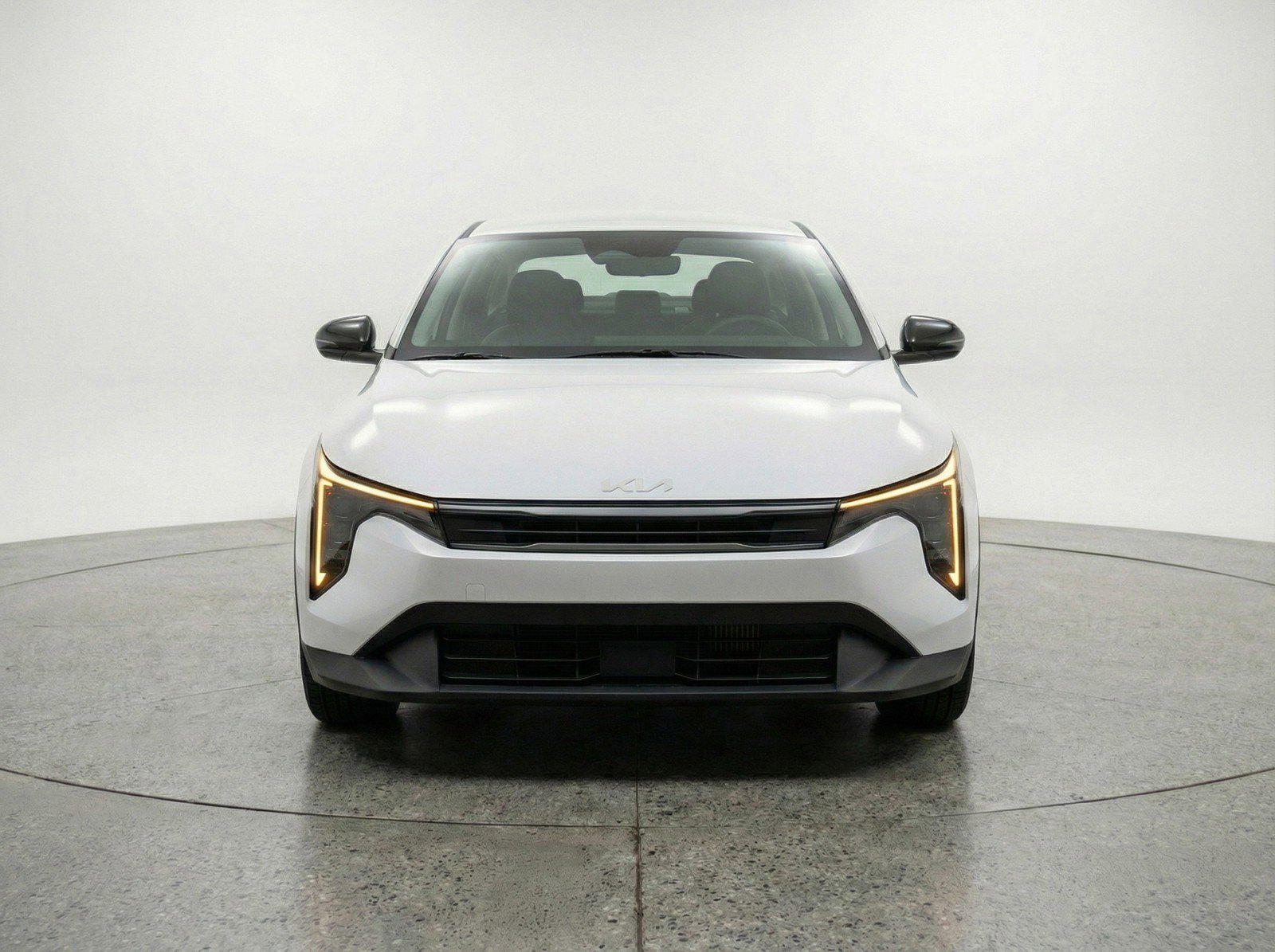 Used 2025 Kia K4 LXS image 2