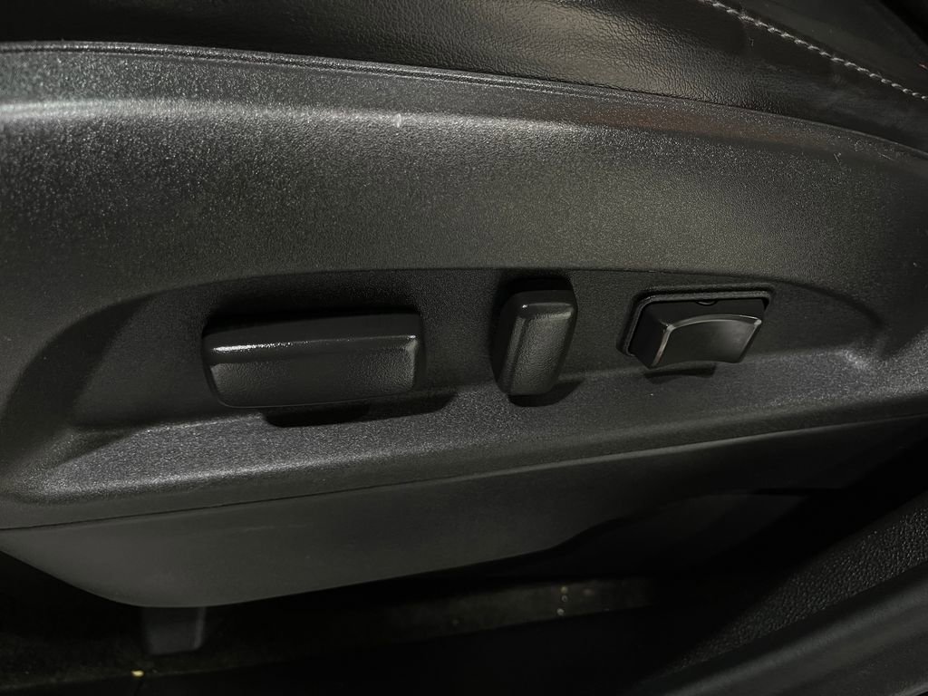 Used 2017 GMC Terrain SLT w/ Open Road Package image 18