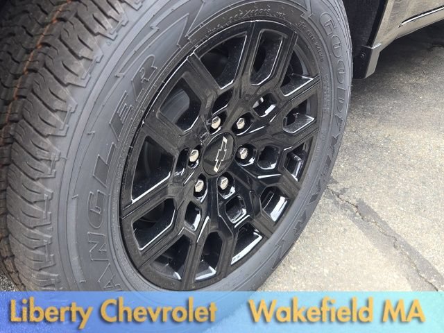 New 2026 Chevrolet Colorado W/T w/ WT Custom Package AWD/4WD image 4