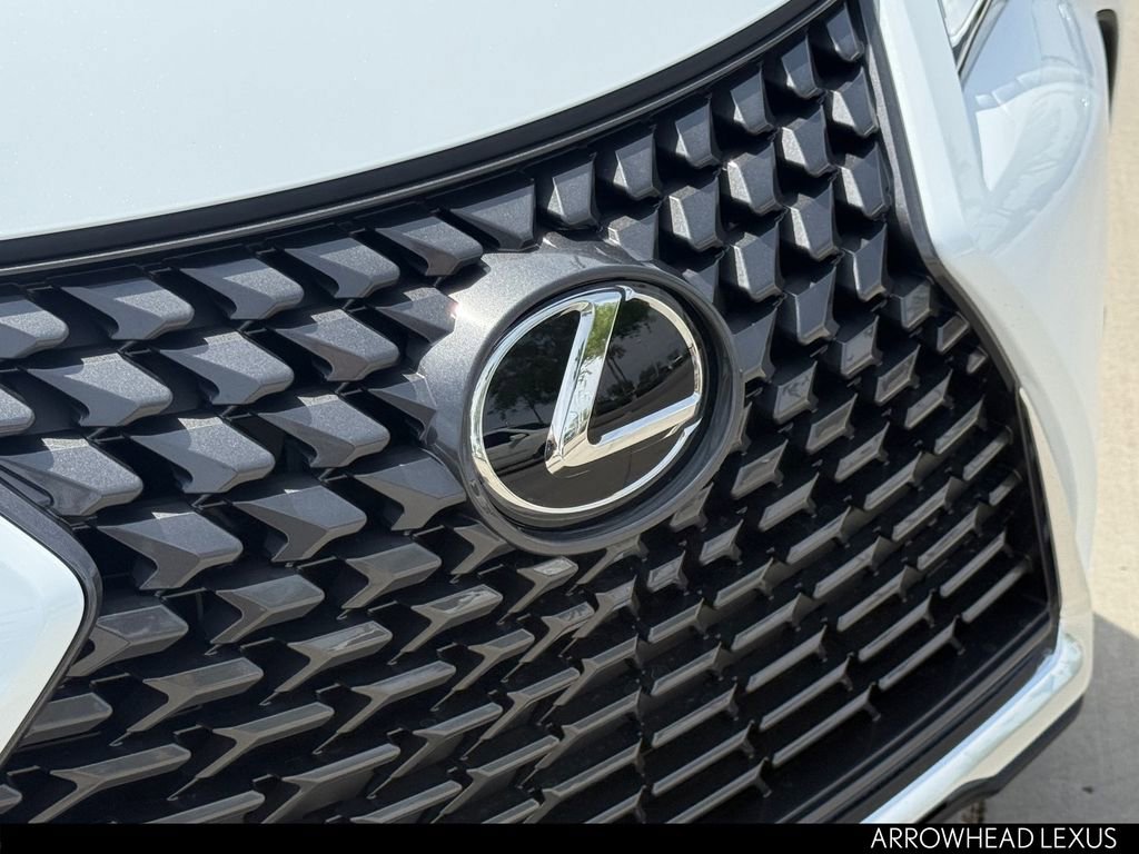 Certified 2026 Lexus UX 300h FWD w/ Accessory Package (Z1) image 35