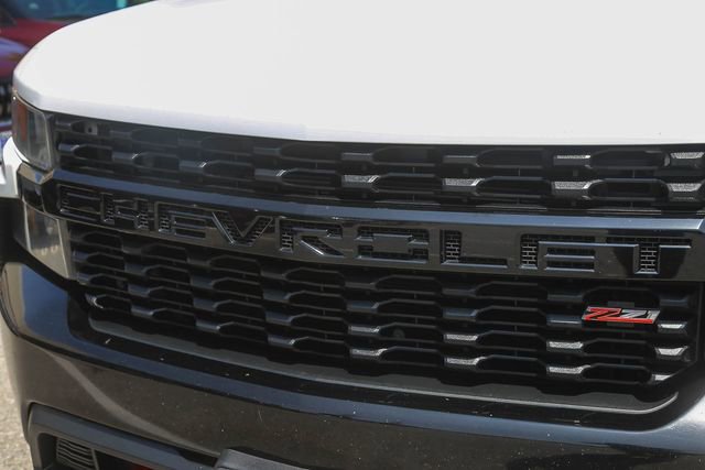 Used 2020 Chevrolet Silverado 1500 Custom Trail Boss w/ Custom Convenience Package AWD/4WD image 7
