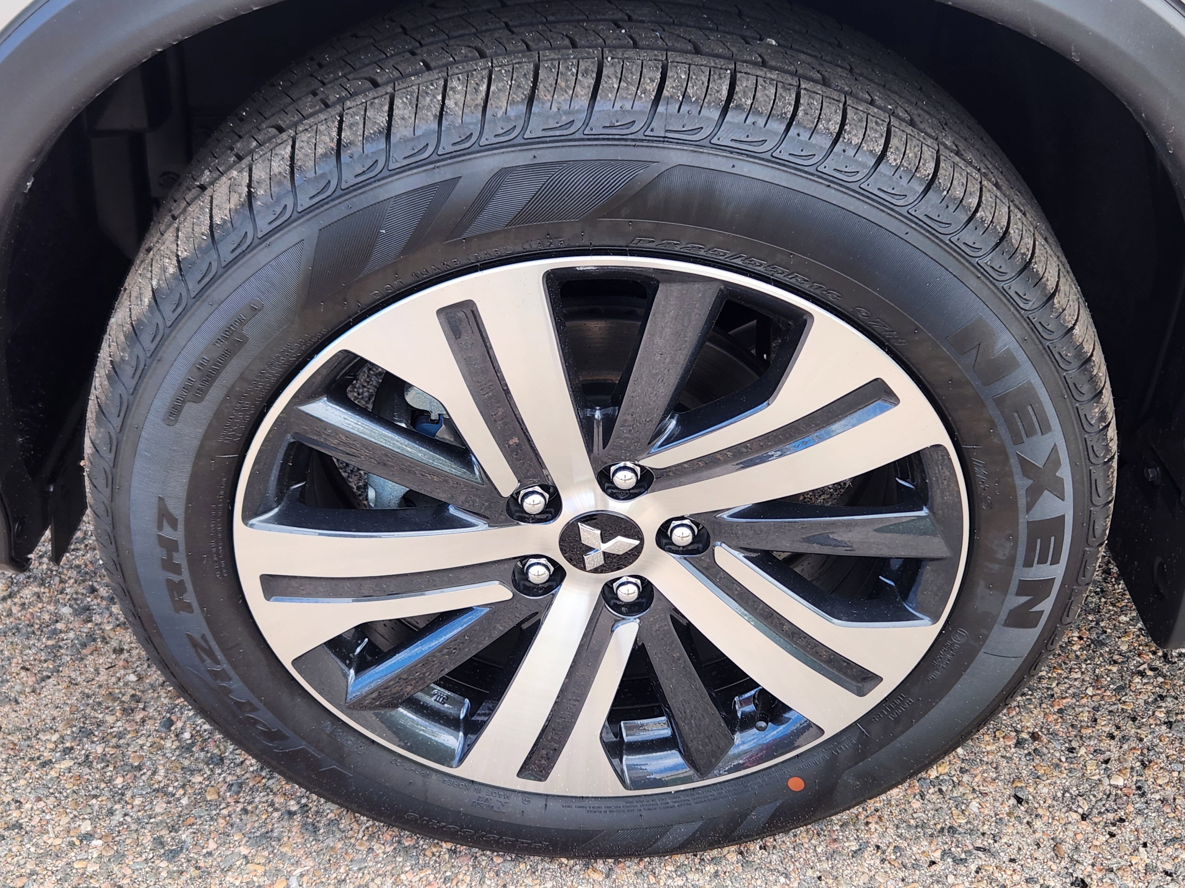 New 2025 Mitsubishi Outlander Sport SE image 7