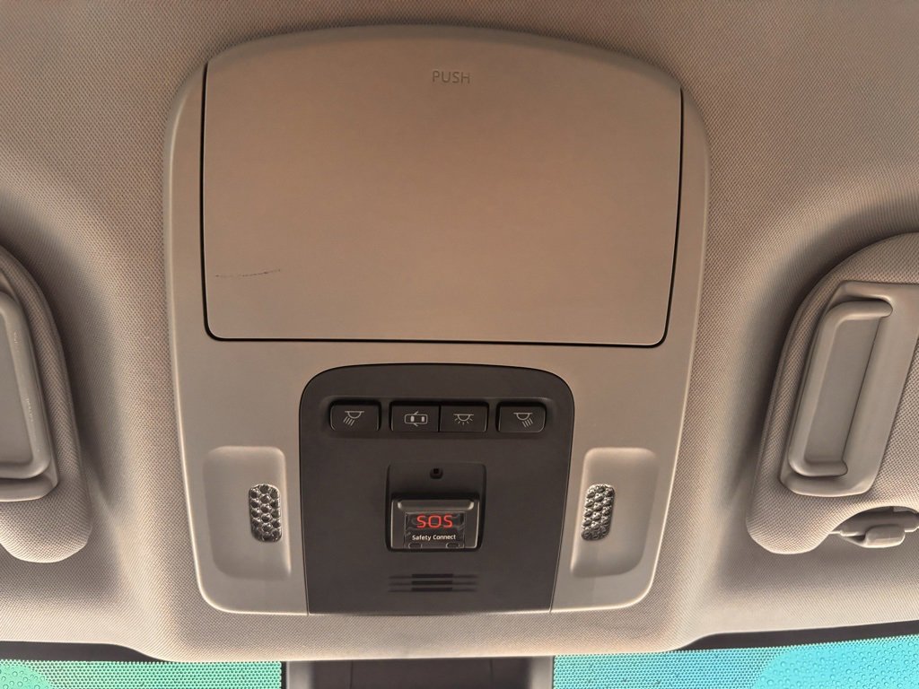 Used 2018 Toyota Camry XLE w/ Audio Package image 23