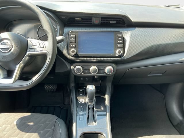 Used 2024 Nissan Kicks SV FWD image 12
